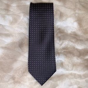 Kenneth Cole reaction silk slim tie